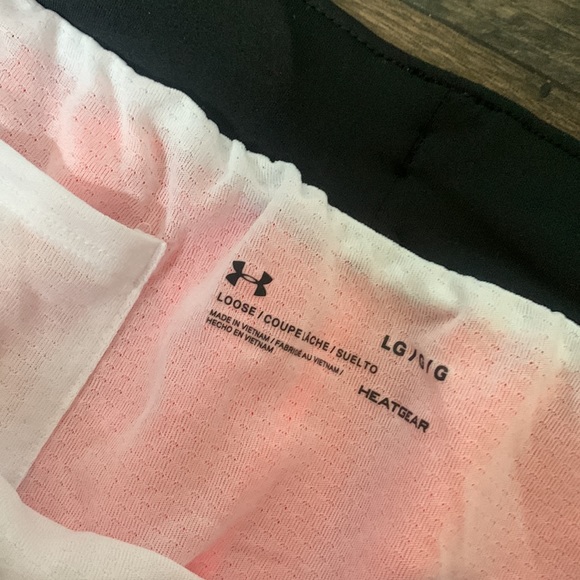 NWT Under Armour shorts - Picture 3 of 7